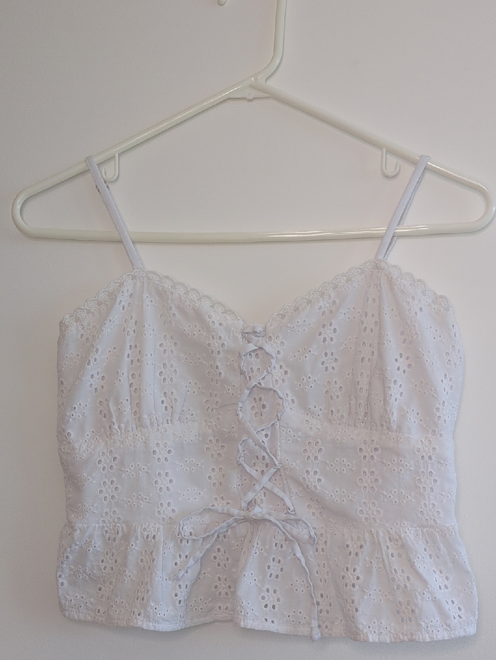 Wild Fable | White Eyelet Camisole | S
